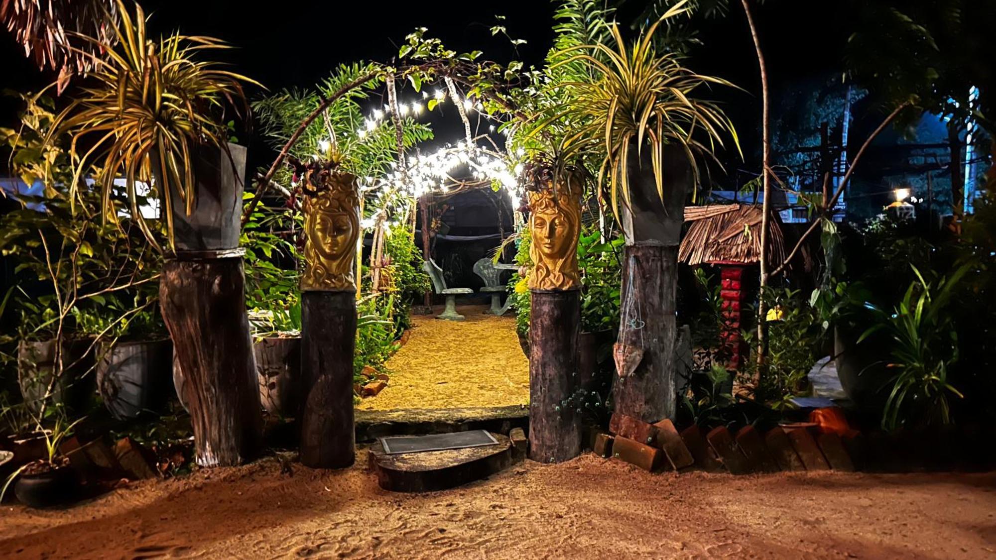 Hakuna Matata Arugambay อารูกัมเบย์ ภายนอก รูปภาพ